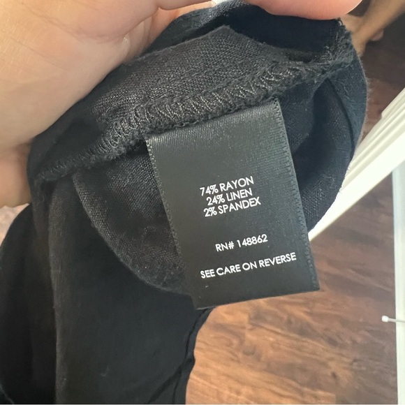 3/$30 🍂 Torrid Linen Cross Back Crop Top Black - Picture 8 of 9